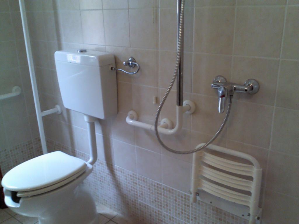 Albergo Magrini della Genga Genga  Ruang foto